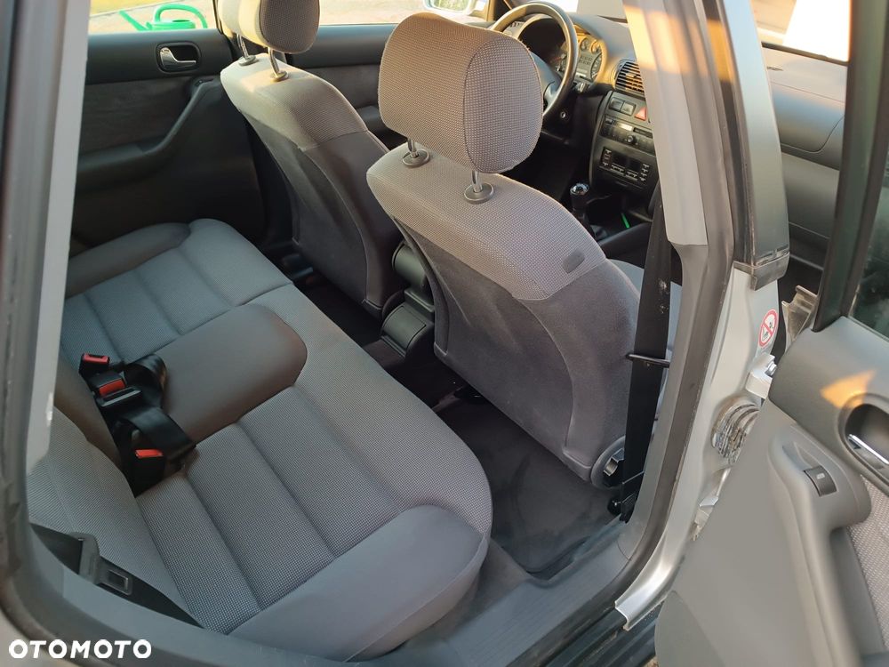 Audi A3 Sportback - 6