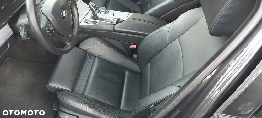 BMW Seria 5 525d Sport-Aut - 7