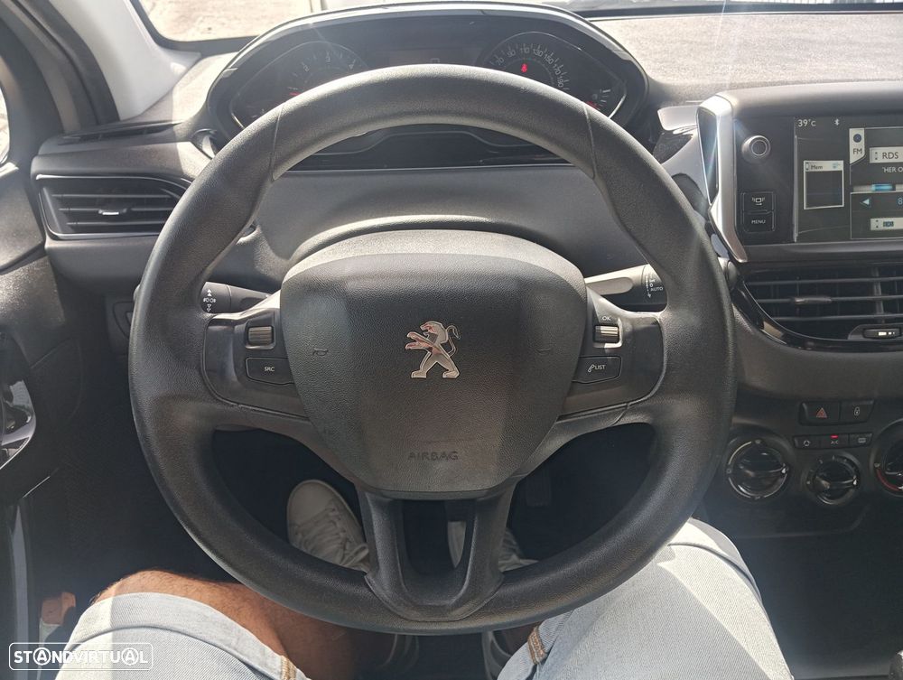 Peugeot 208 1.4 HDi Active - 8