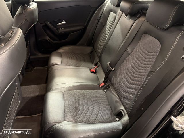 Mercedes-Benz A 180 d Style Plus - 12