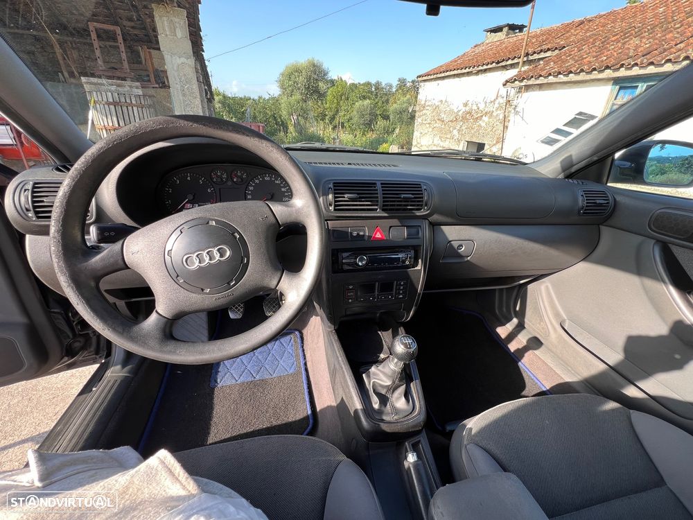 Audi A3 1.6 - 4