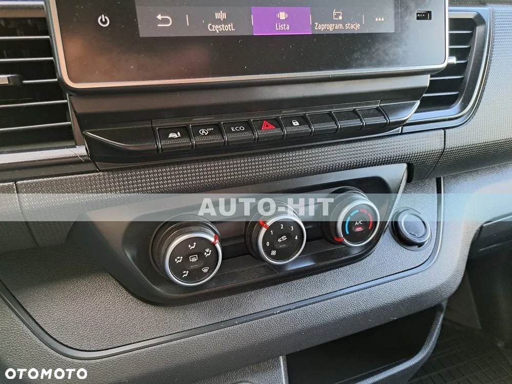 Renault Trafic - 23