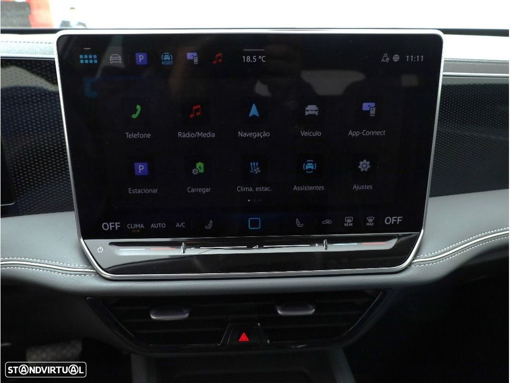 VW Passat Variant 1.5 TSI eHybrid Business DSG - 18