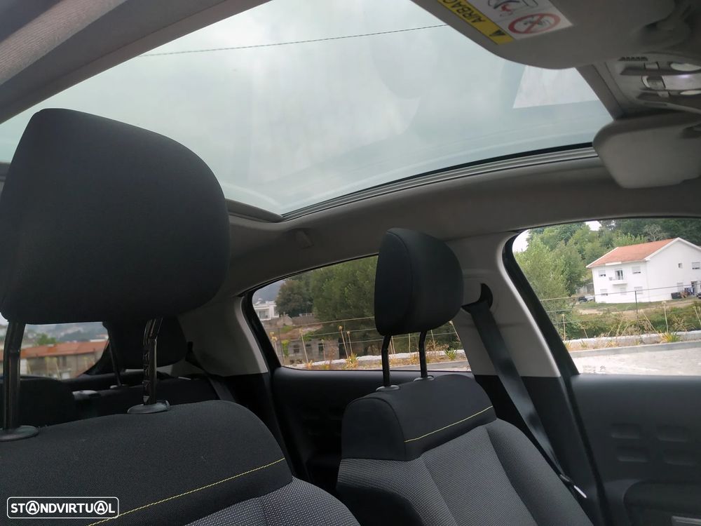 Citroën C3 1.2 PureTech Shine - 8