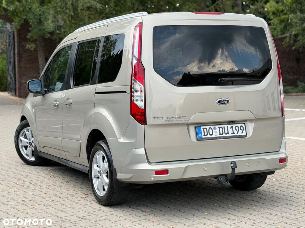 Ford Tourneo Connect - 18