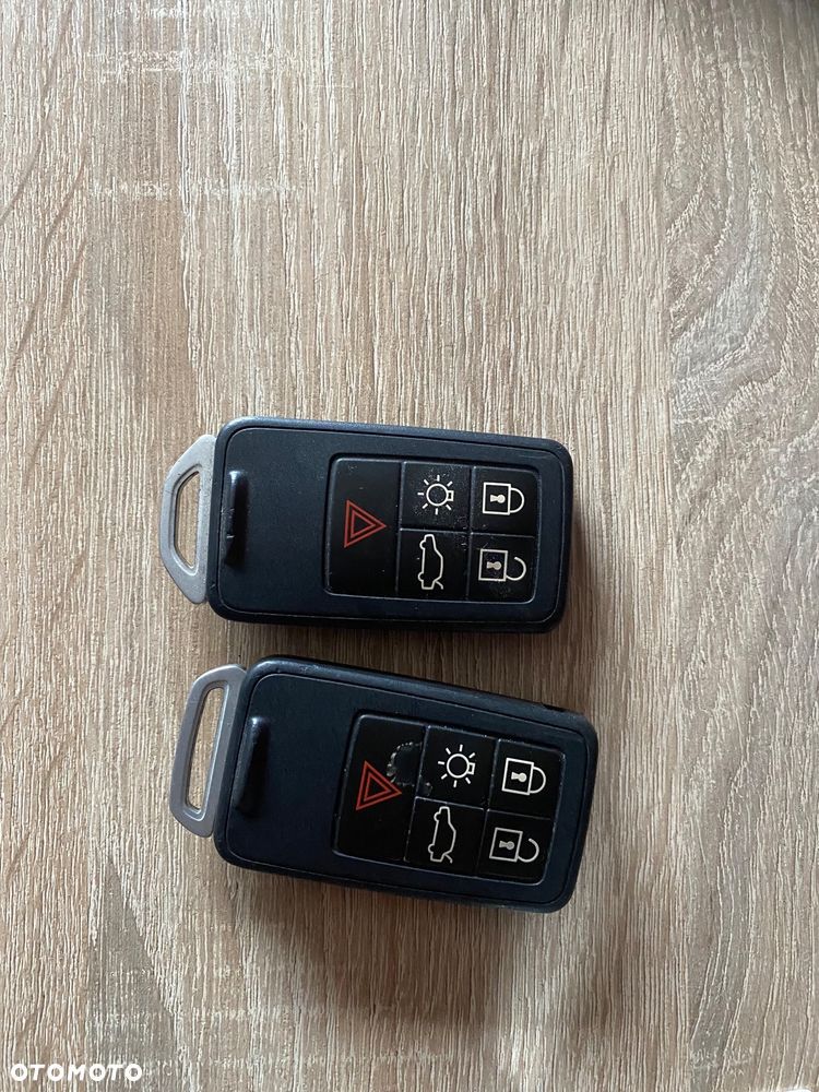 Volvo V40 D2 Drive-E R-Design Kinetic - 39