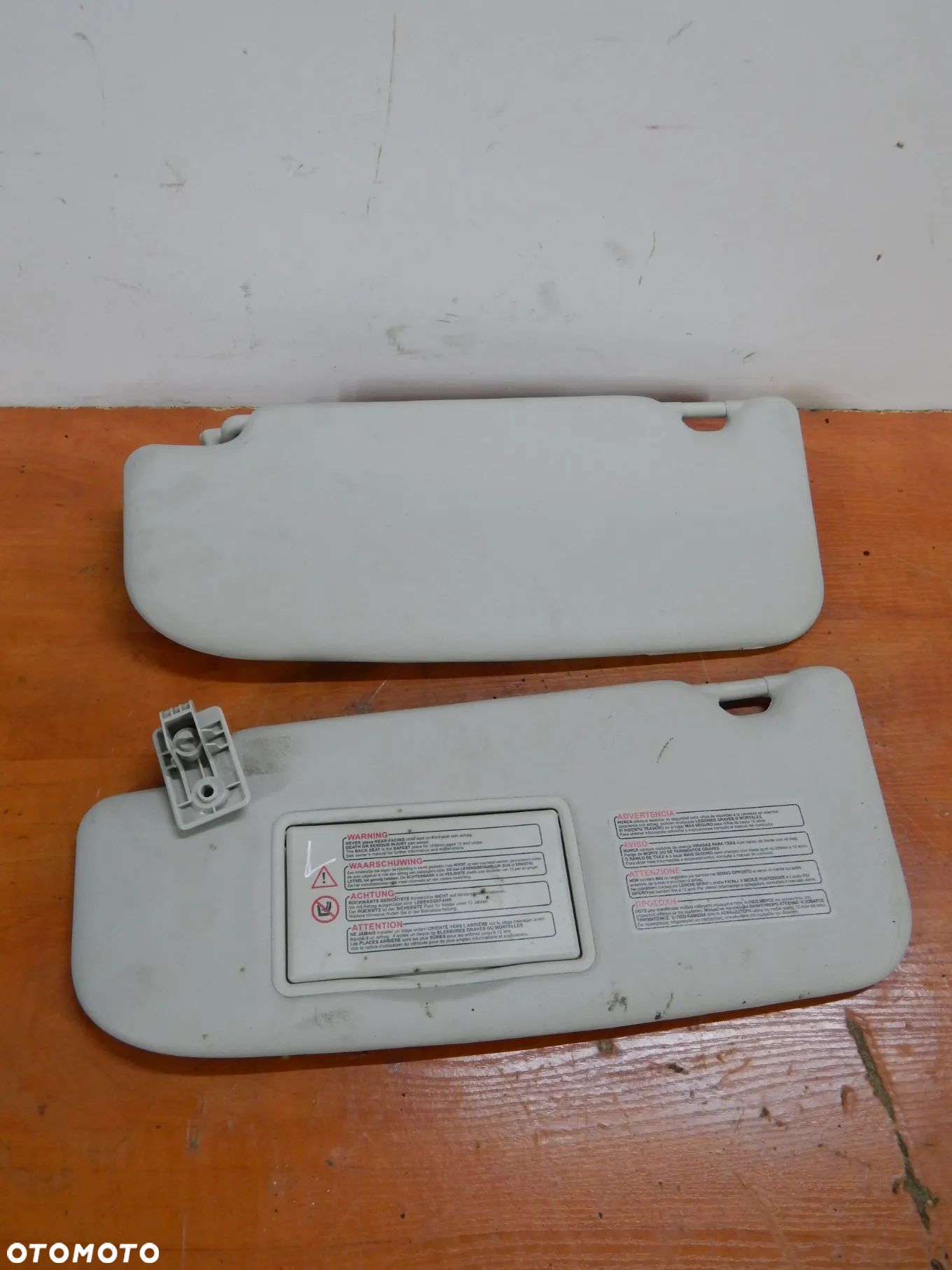 Daszek lewy osłona przeciwsłoneczna Nissan QASHQAI J10 06-13  Łuków części - 1