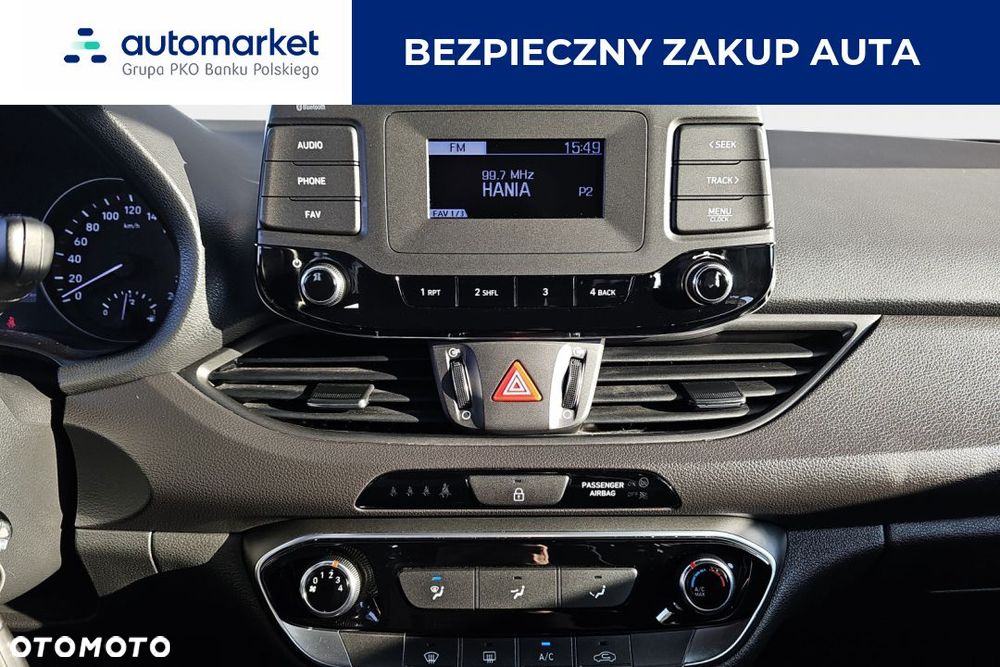 Hyundai i30 1.6 D Classic + - 14