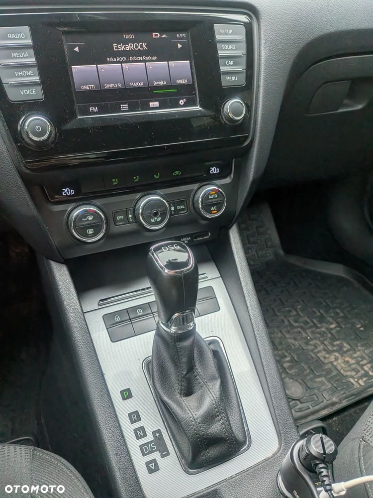 Skoda Octavia 1.8 TSI Elegance DSG - 9