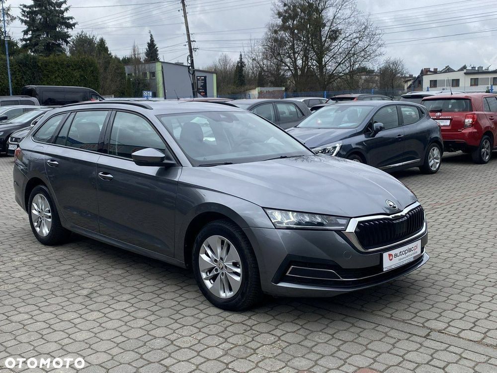 Skoda Octavia - 4