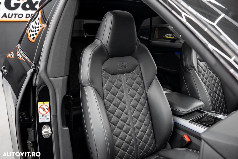 Audi SQ8 4.0 TFSI quattro Tiptronic - 14