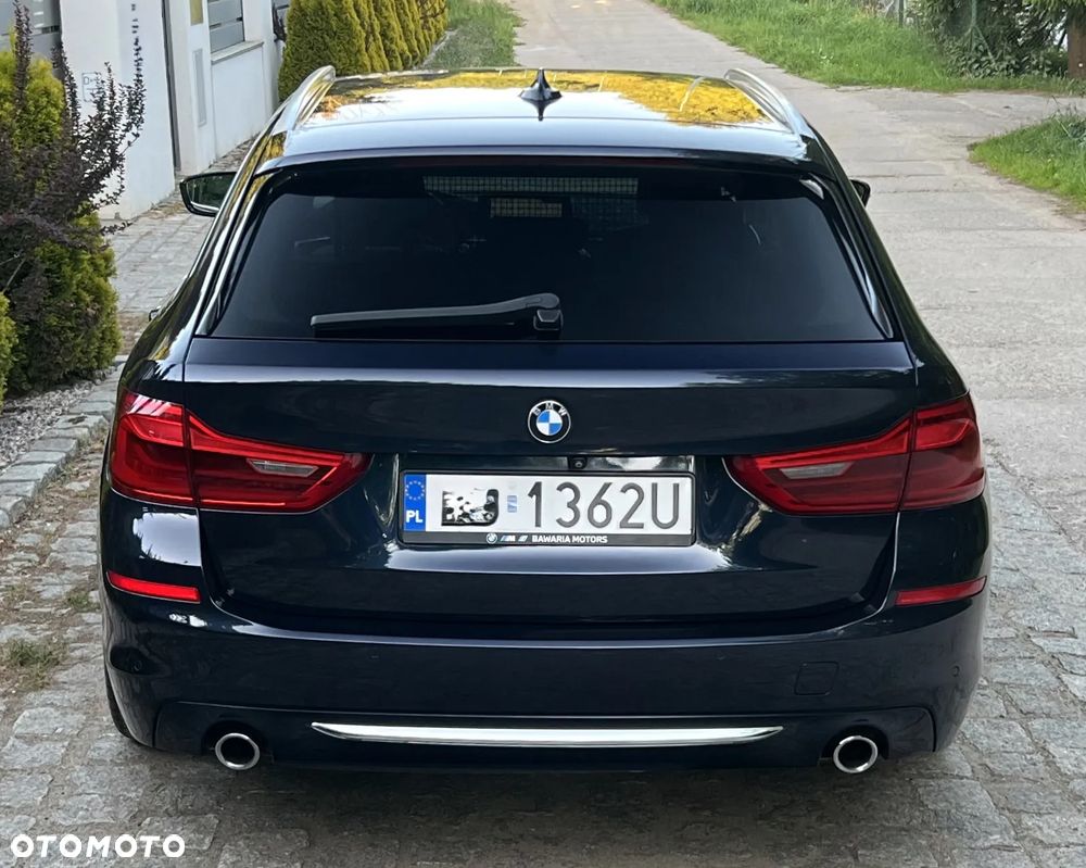 BMW Seria 5 520d Luxury Line sport - 6