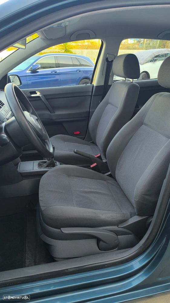 VW Polo 1.2 Confortline - 31