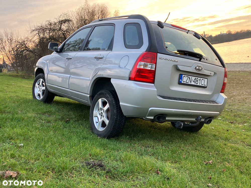 Kia Sportage 2.0 CRDI DPF LX - 7