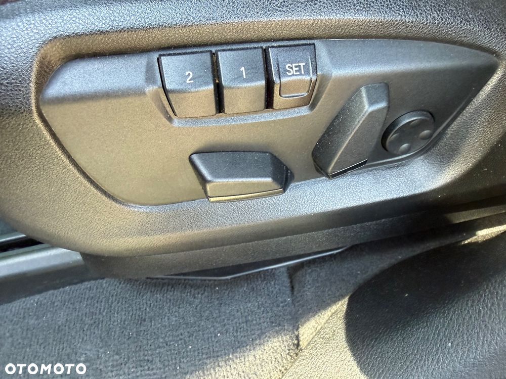 BMW X5 xDrive35i - 16