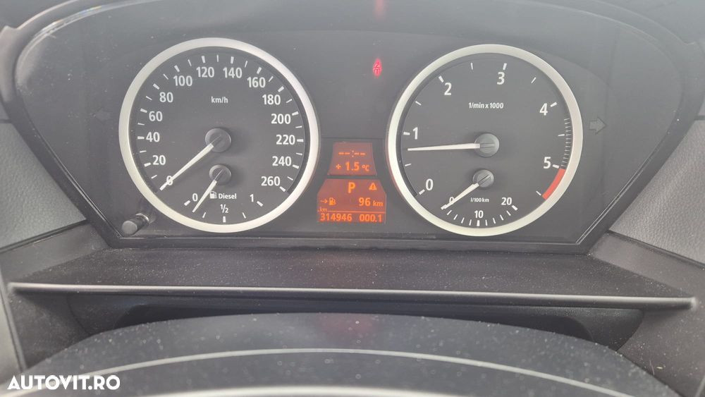 BMW Seria 5 520d Aut. - 17