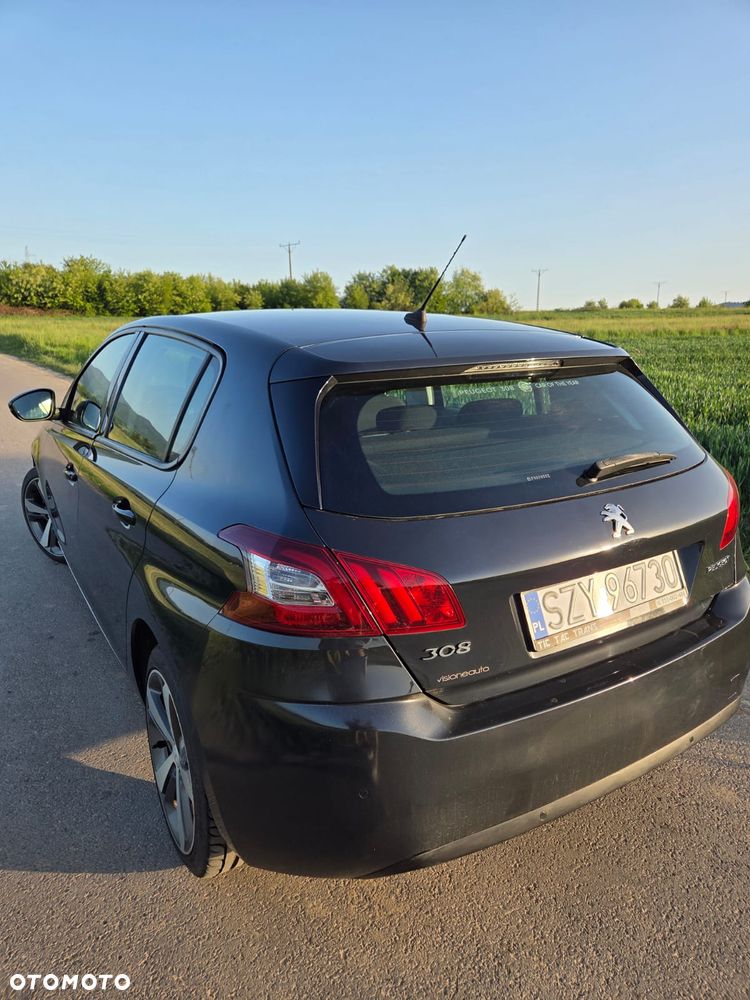 Peugeot 308 1.2 PureTech Active S&S - 4