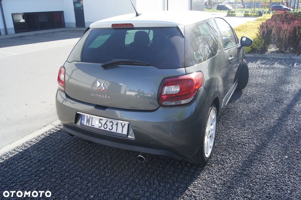 Citroën DS3 e-HDi 110 FAP SportChic - 18