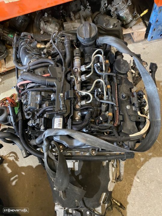 Motor BMW 116d B37D15A - 1