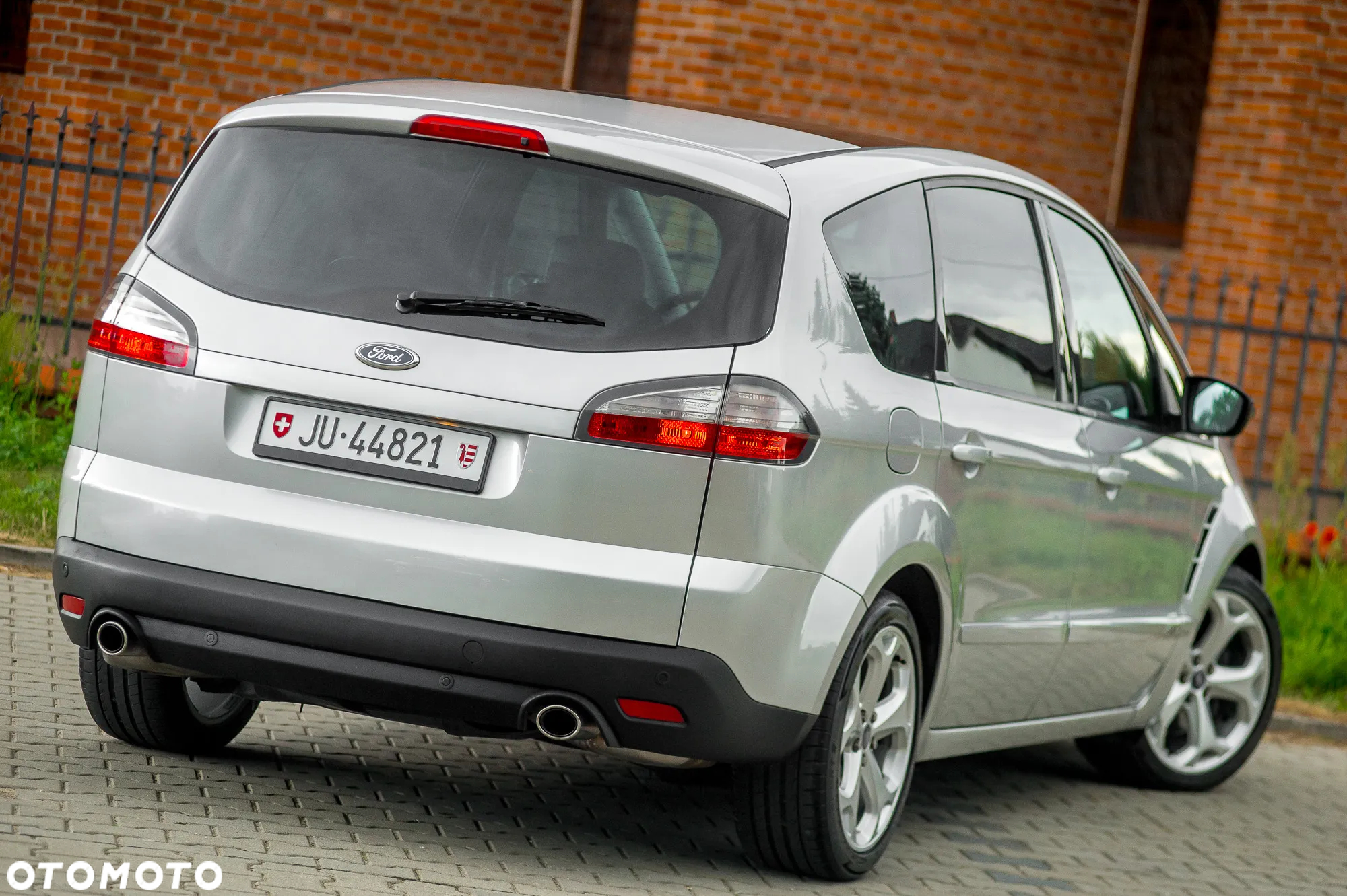 Ford S-Max 2.5 Titanium - 12