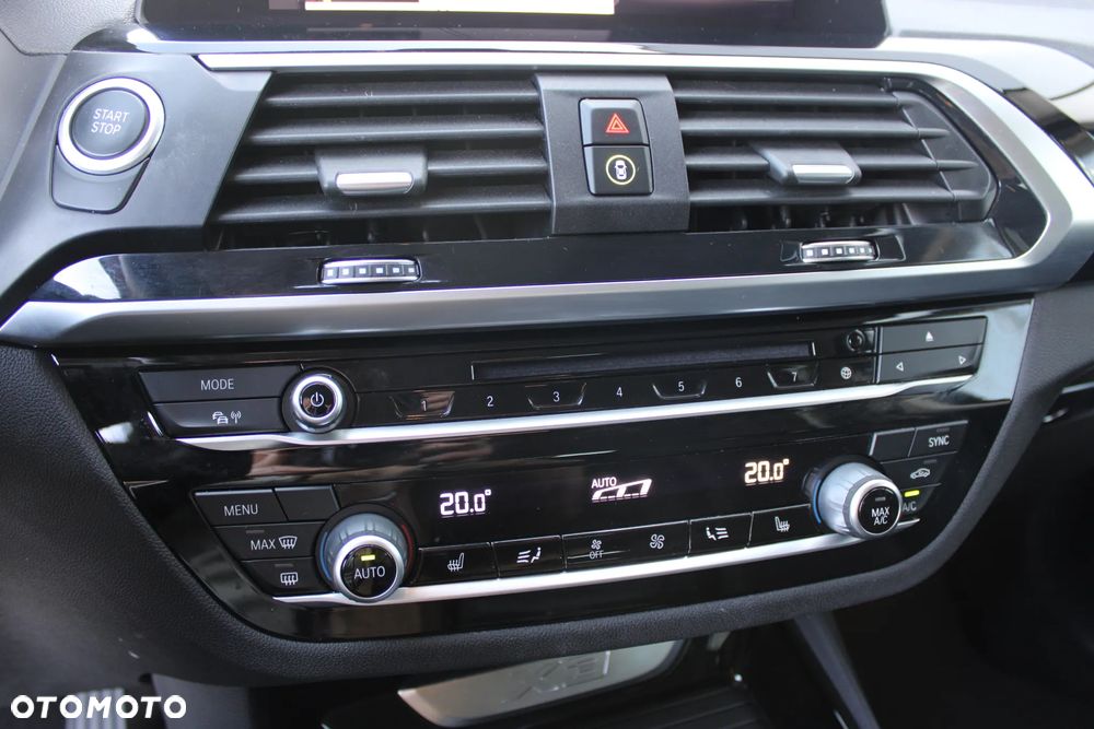 BMW X3 xDrive30e xLine - 22