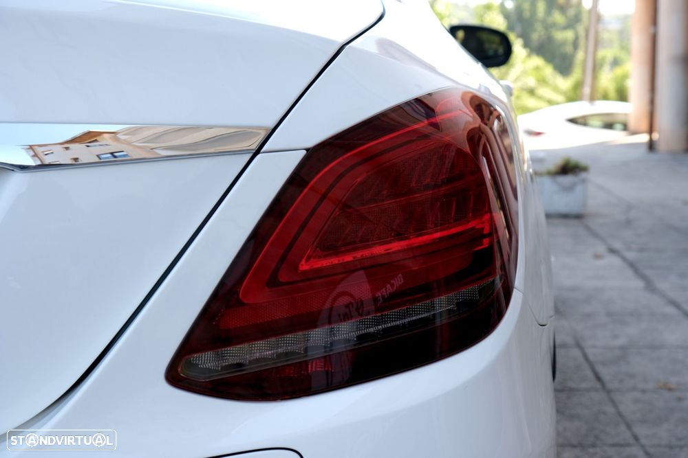 Mercedes-Benz C 300 de AMG Line - 37