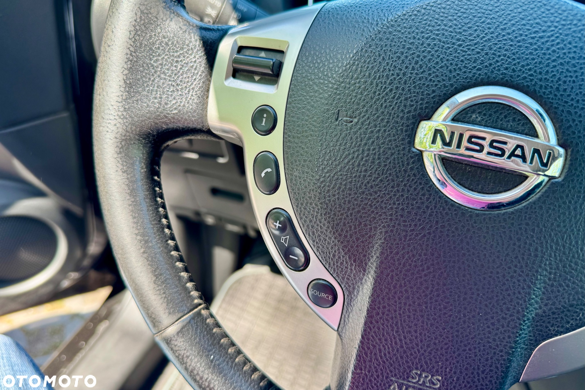 Nissan Qashqai - 25