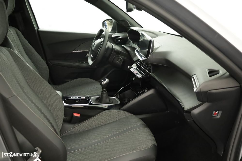 Peugeot 2008 1.2 Allure - 22