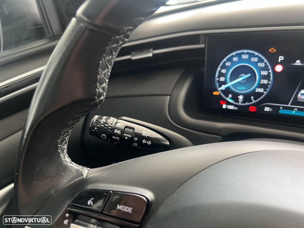Hyundai Tucson 1.6 CRDi Vanguard DCT - 19