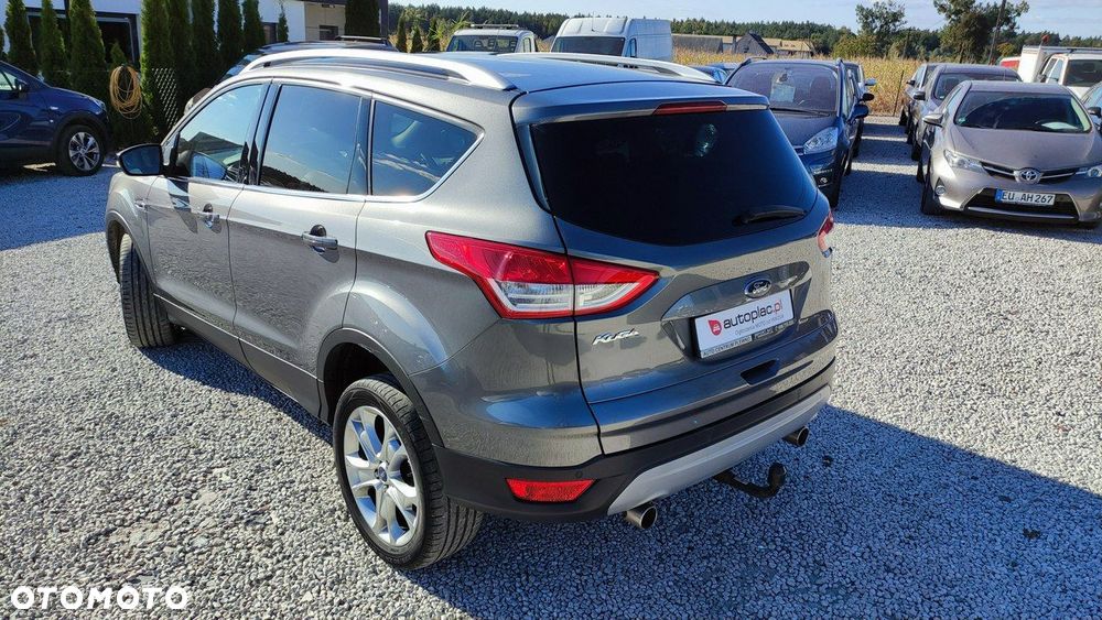 Ford Kuga - 12