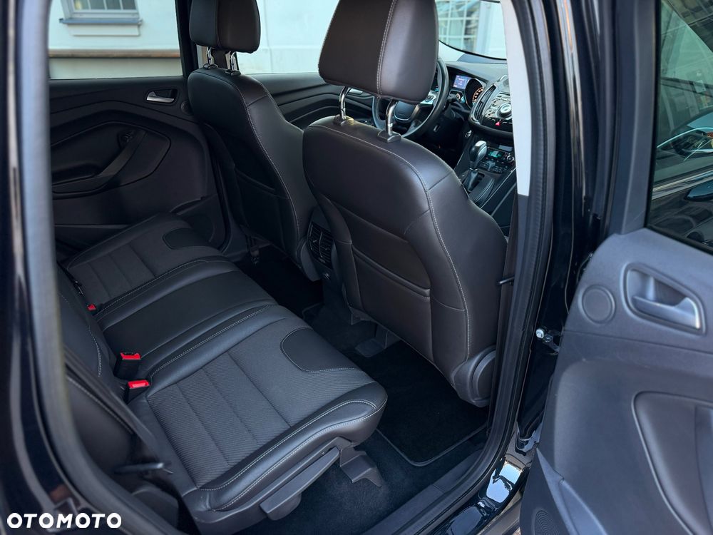 Ford Kuga 2.0 TDCi 4x4 Titanium - 20