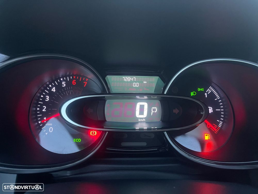 Renault Clio Sport Tourer 1.2 TCe GT Line EDC - 20