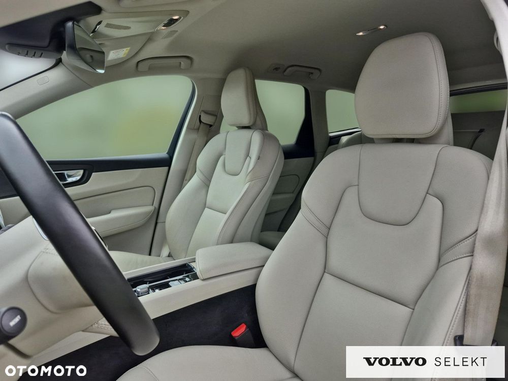 Volvo XC 60 - 12
