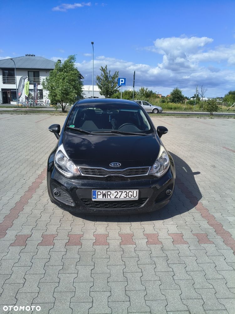 Kia Rio - 1