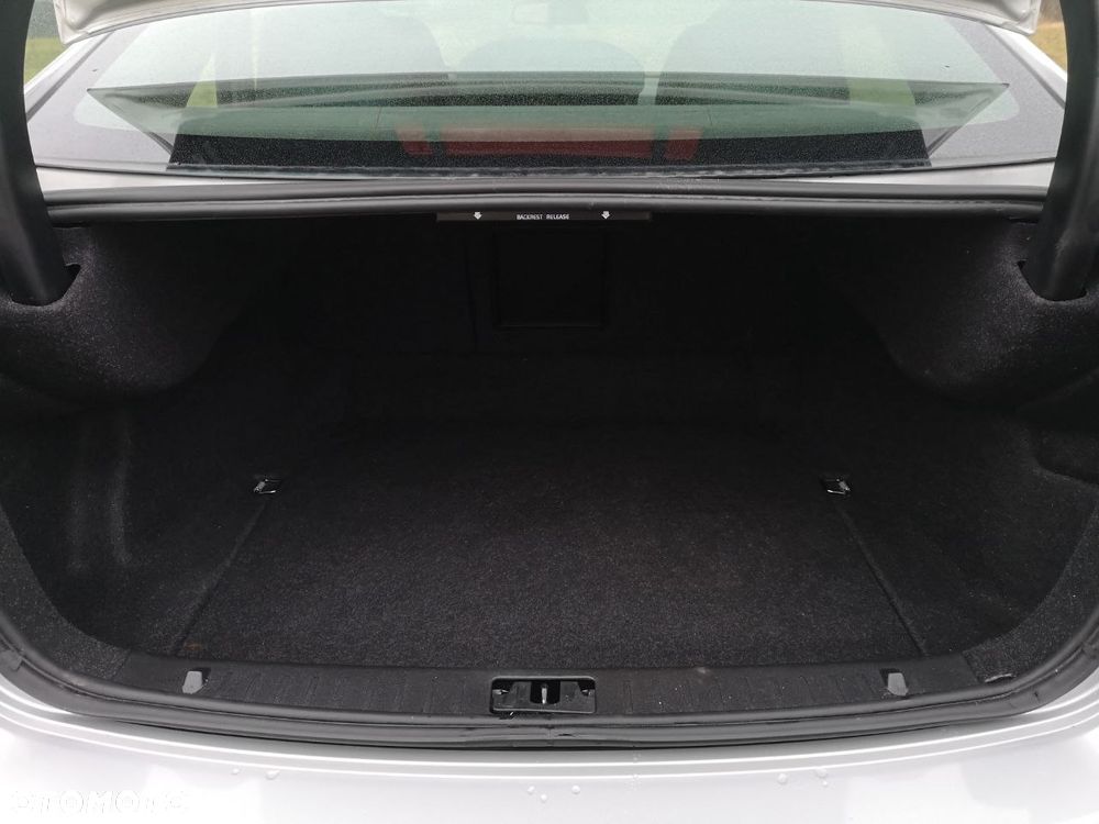 Volvo S60 DRIVe Momentum - 15