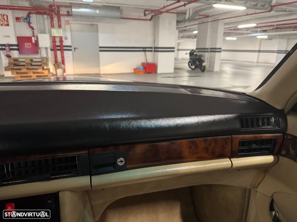 Mercedes-Benz W126 (1979-1992) - 7