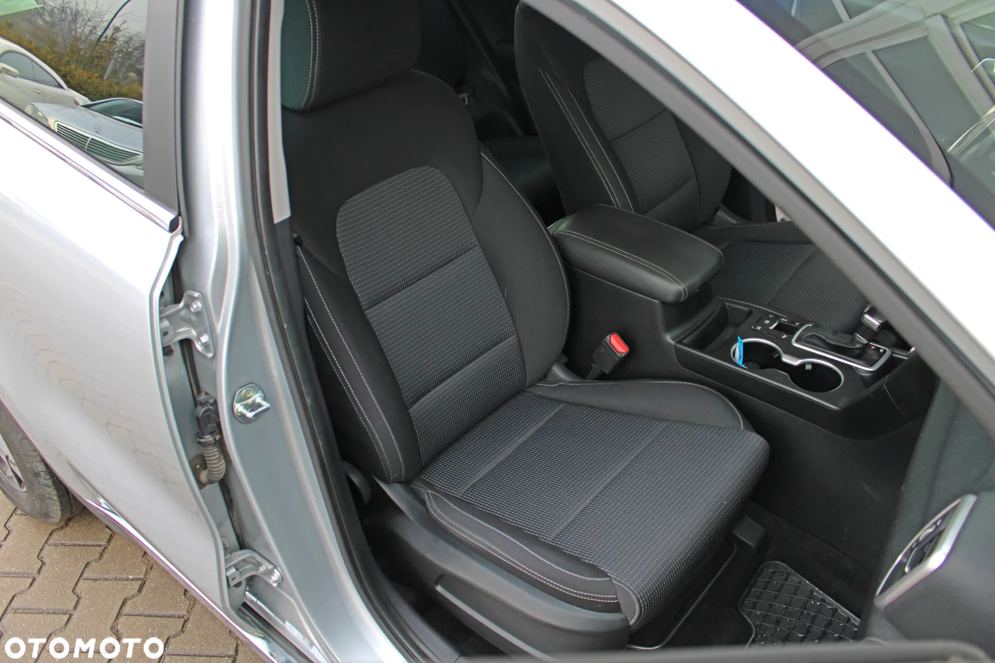 Kia Sportage 1.6 CRDI L 4WD DCT - 13