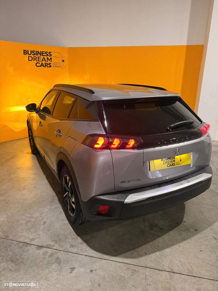 Peugeot e-2008 50 kWh Allure - 9