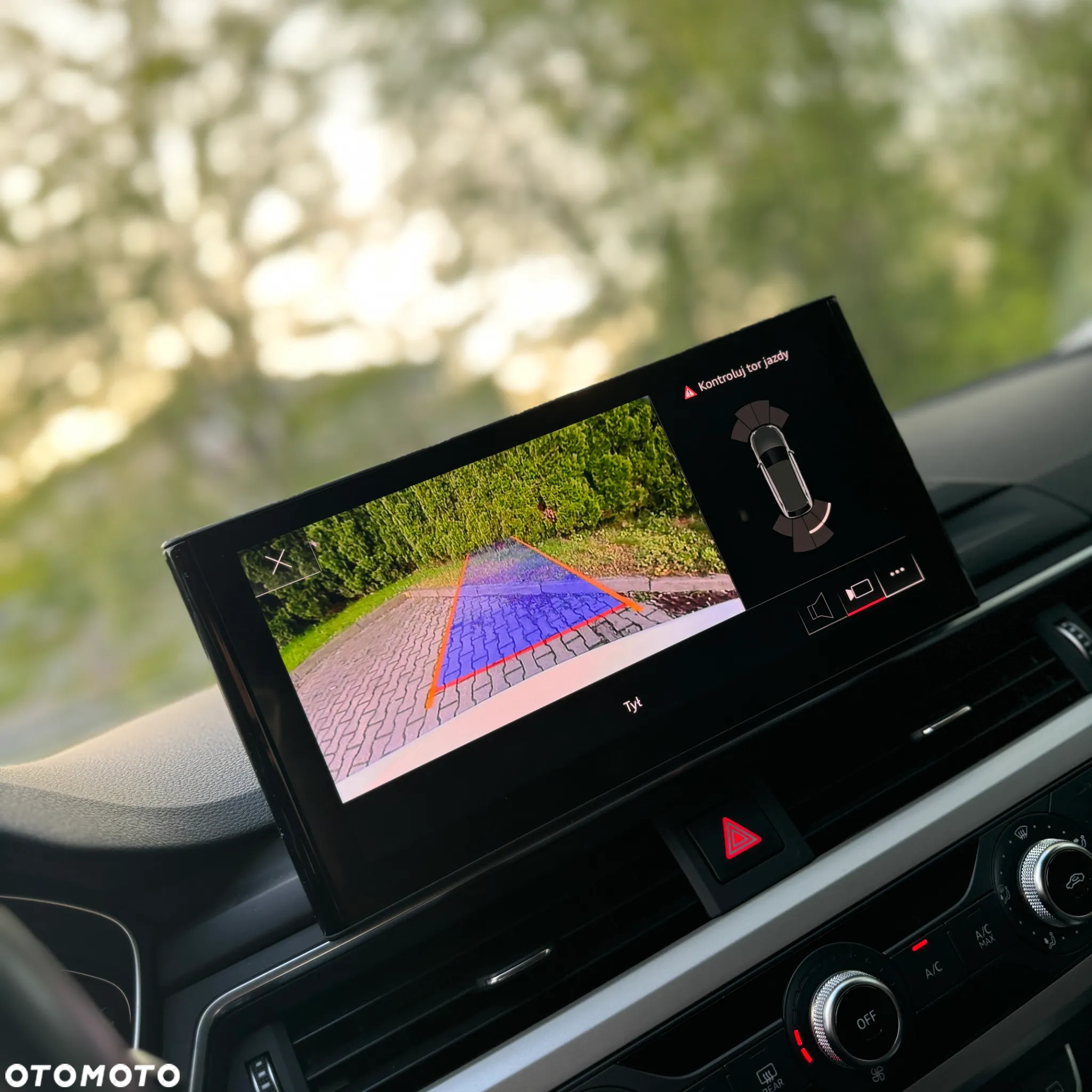 Audi A4 Avant 30 TDI S tronic - 37