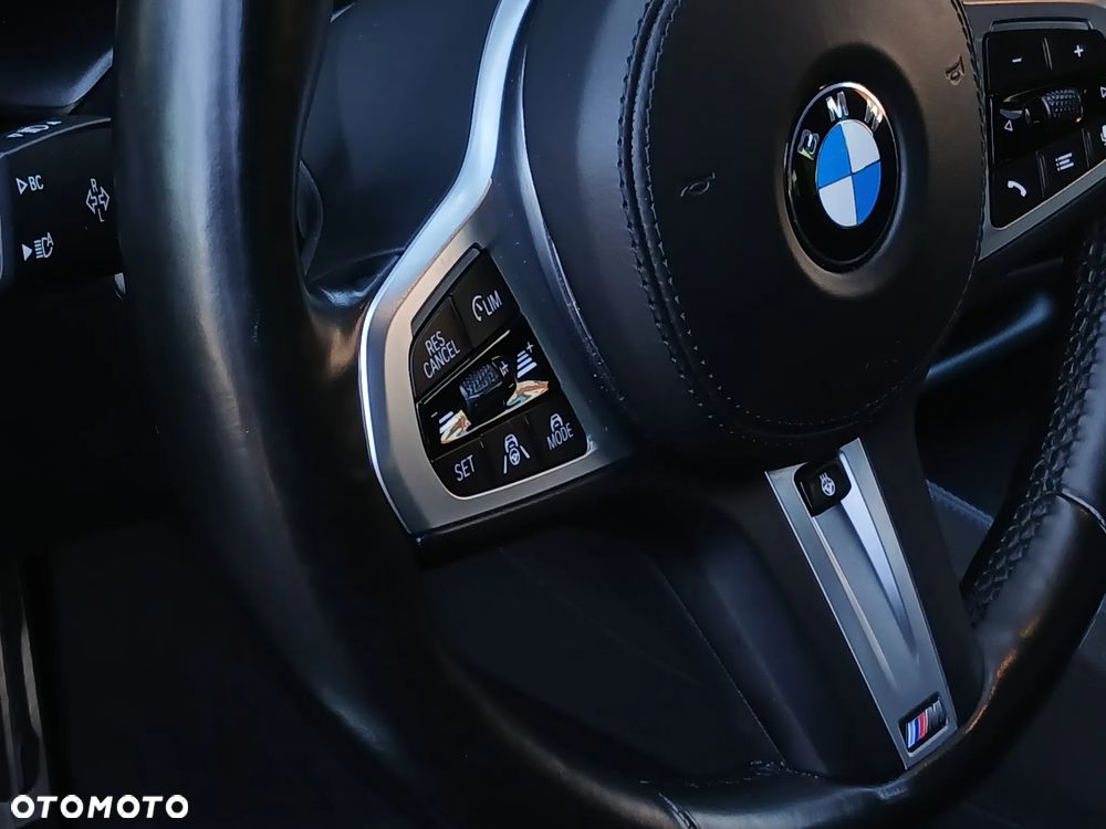 BMW Seria 5 530d xDrive mHEV M Sport sport - 25