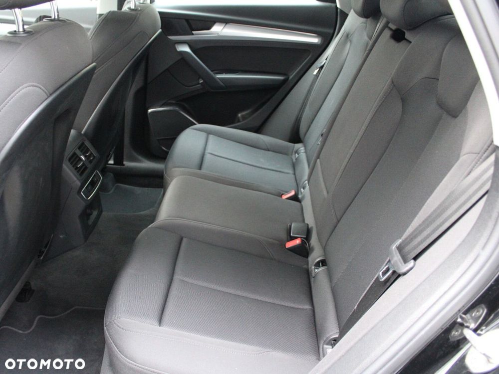 Audi Q5 Sportback - 12