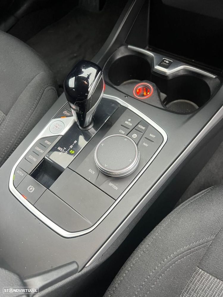 BMW 116 d Advantage Auto - 6