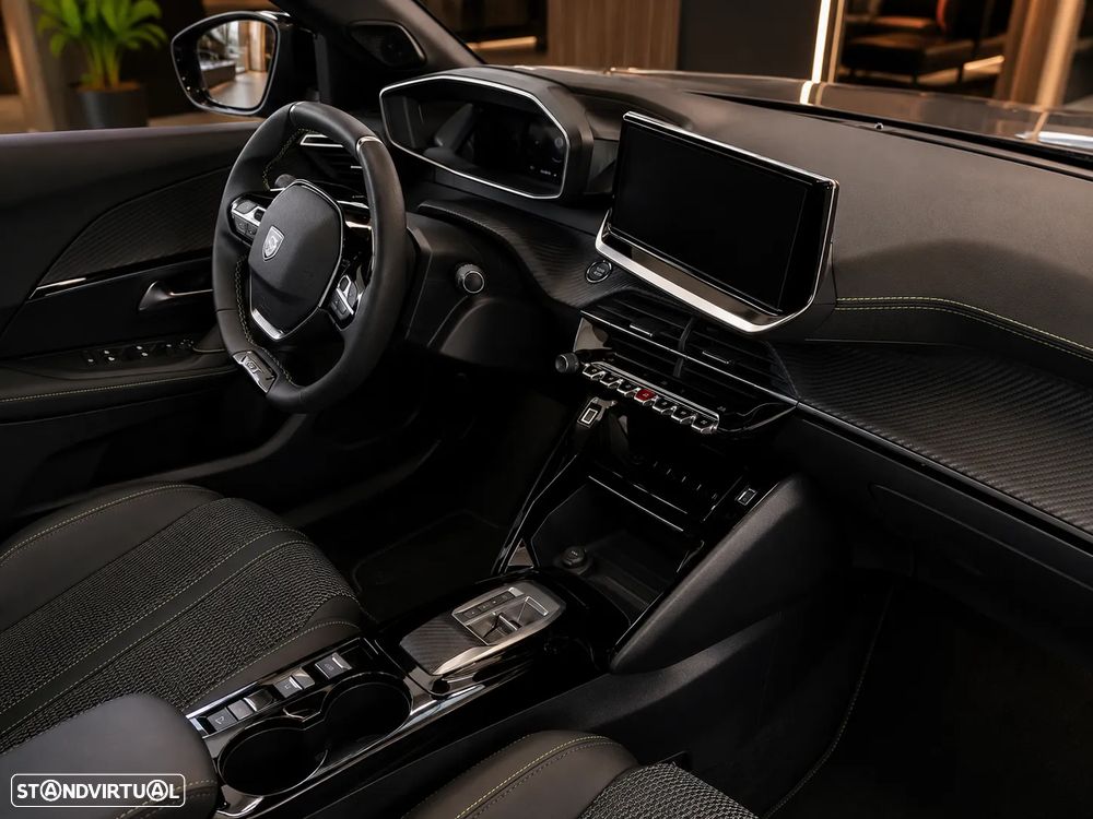 Peugeot e-2008 50 kWh GT Line - 5
