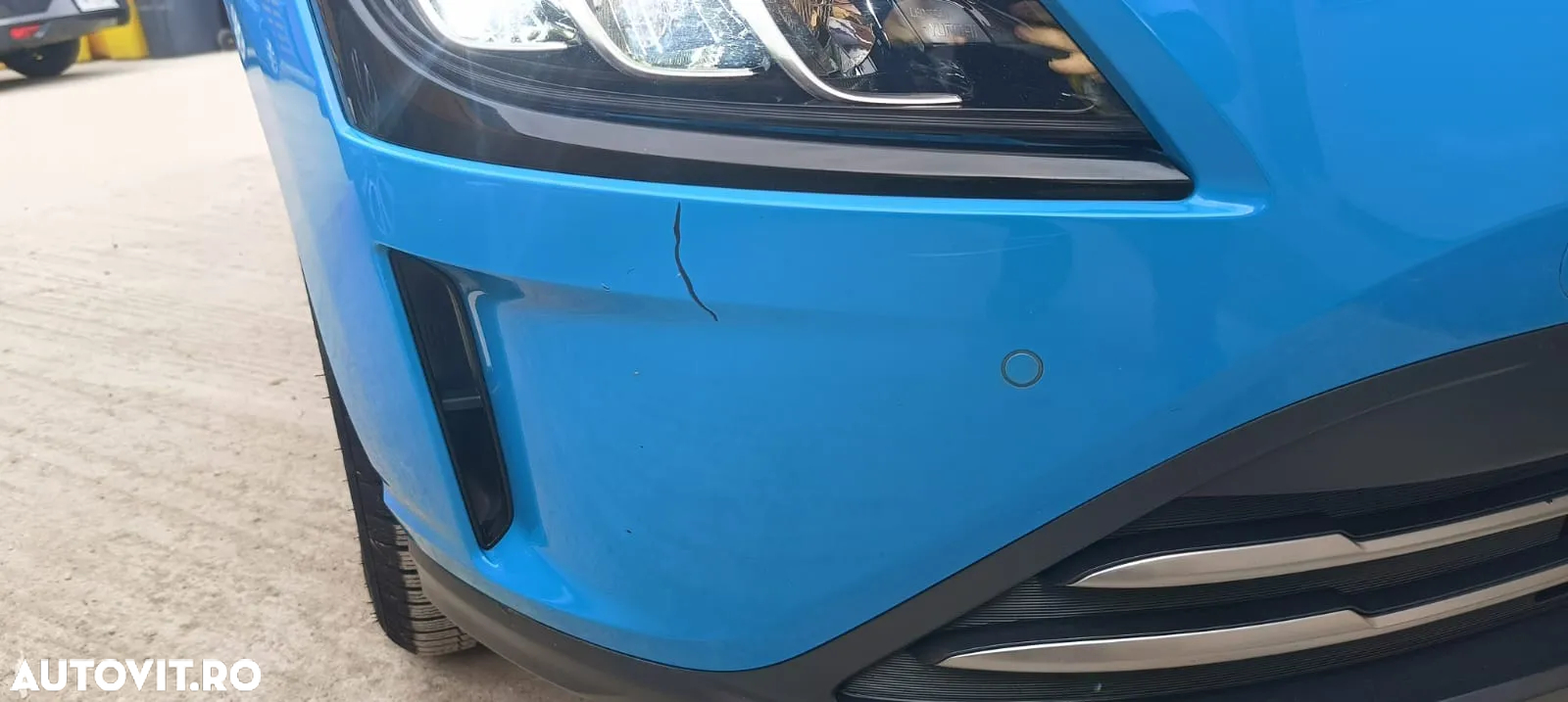 Hyundai KONA - 16
