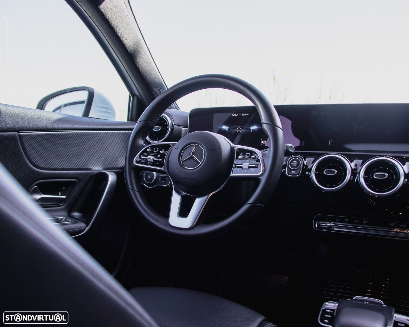 Mercedes-Benz A 180 d Aut. - 18