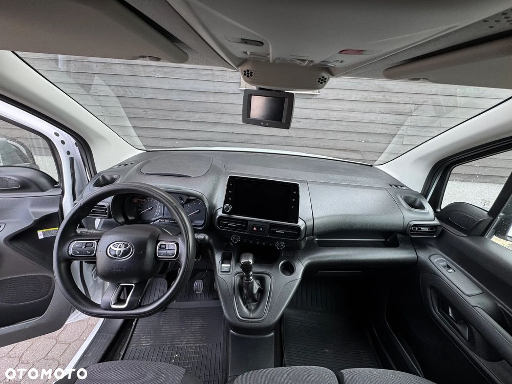 Toyota Proace City - 21