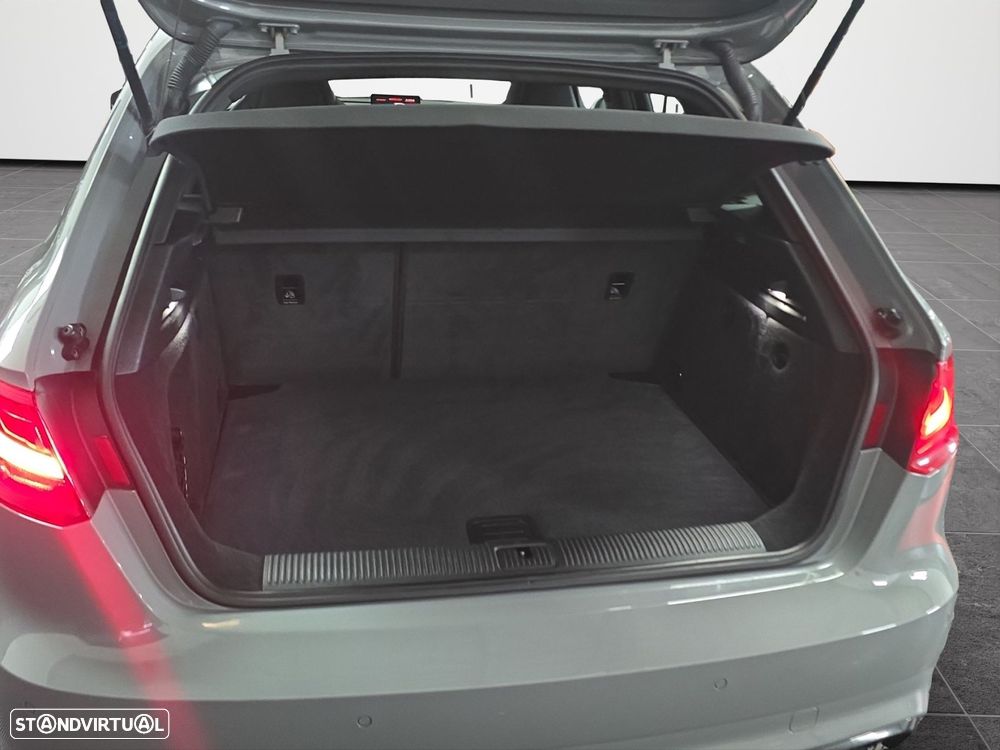 Audi RS3 Sportback - 21