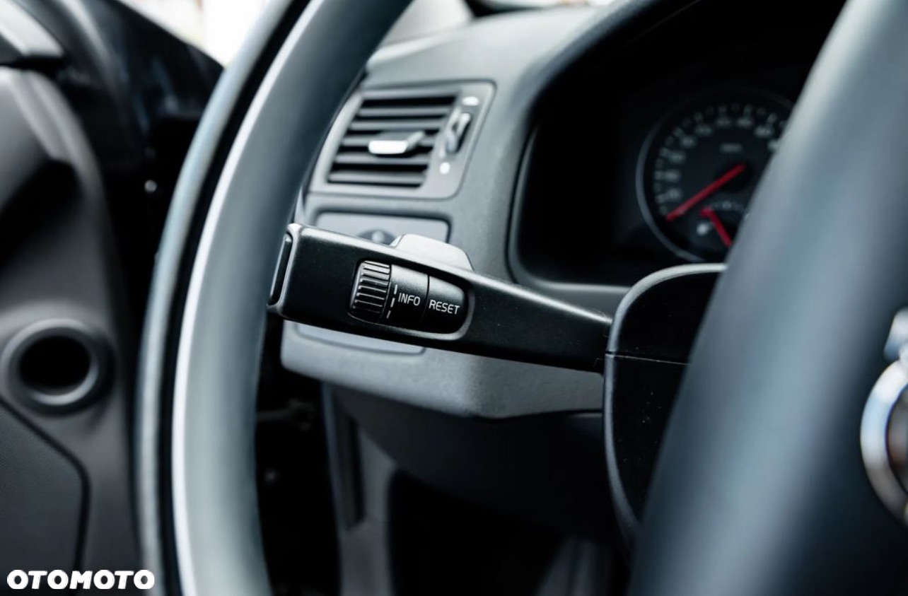Volvo C70 2.4i Summum - 30