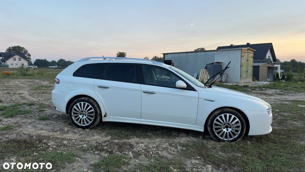 Alfa Romeo 159 - 6