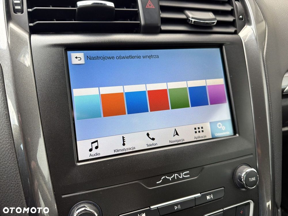 Ford Mondeo - 36